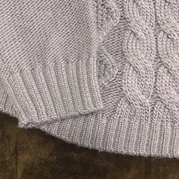 Cabela’s Purple knitted sweater - Picture 4 of 4